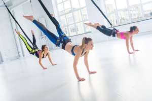   1. - (Bungee fitness) - , , !