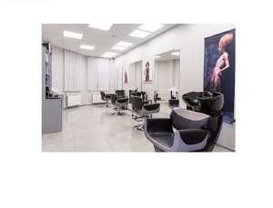   1.   BomondCenter 